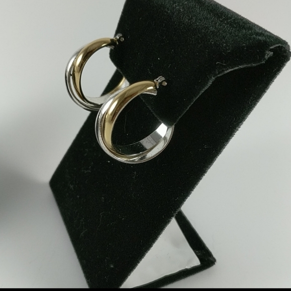 ๐จ๐ฆ Late 90s Liz Claiborne Brooch & Earrings Set - Picture 3 of 4